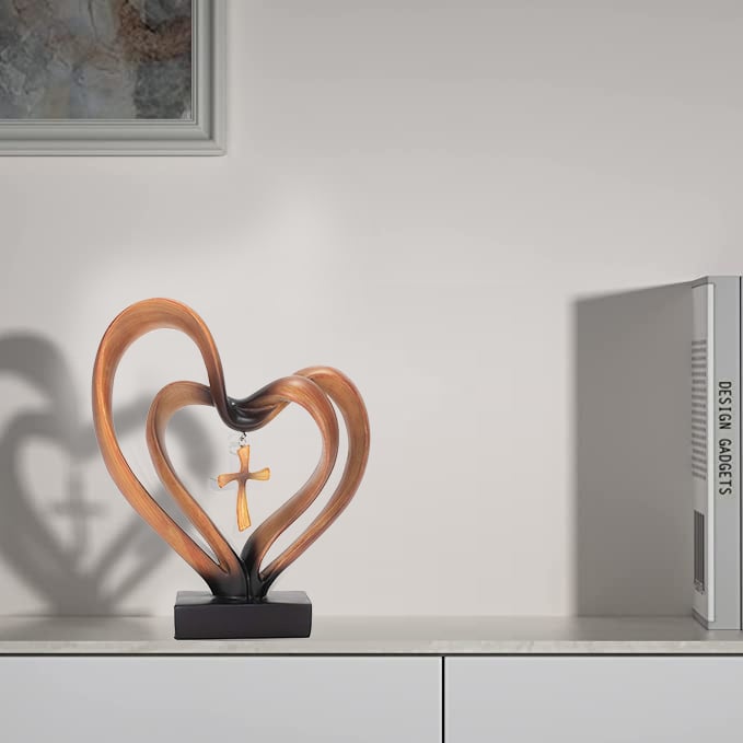 Evige Hjerter Korsskulptur